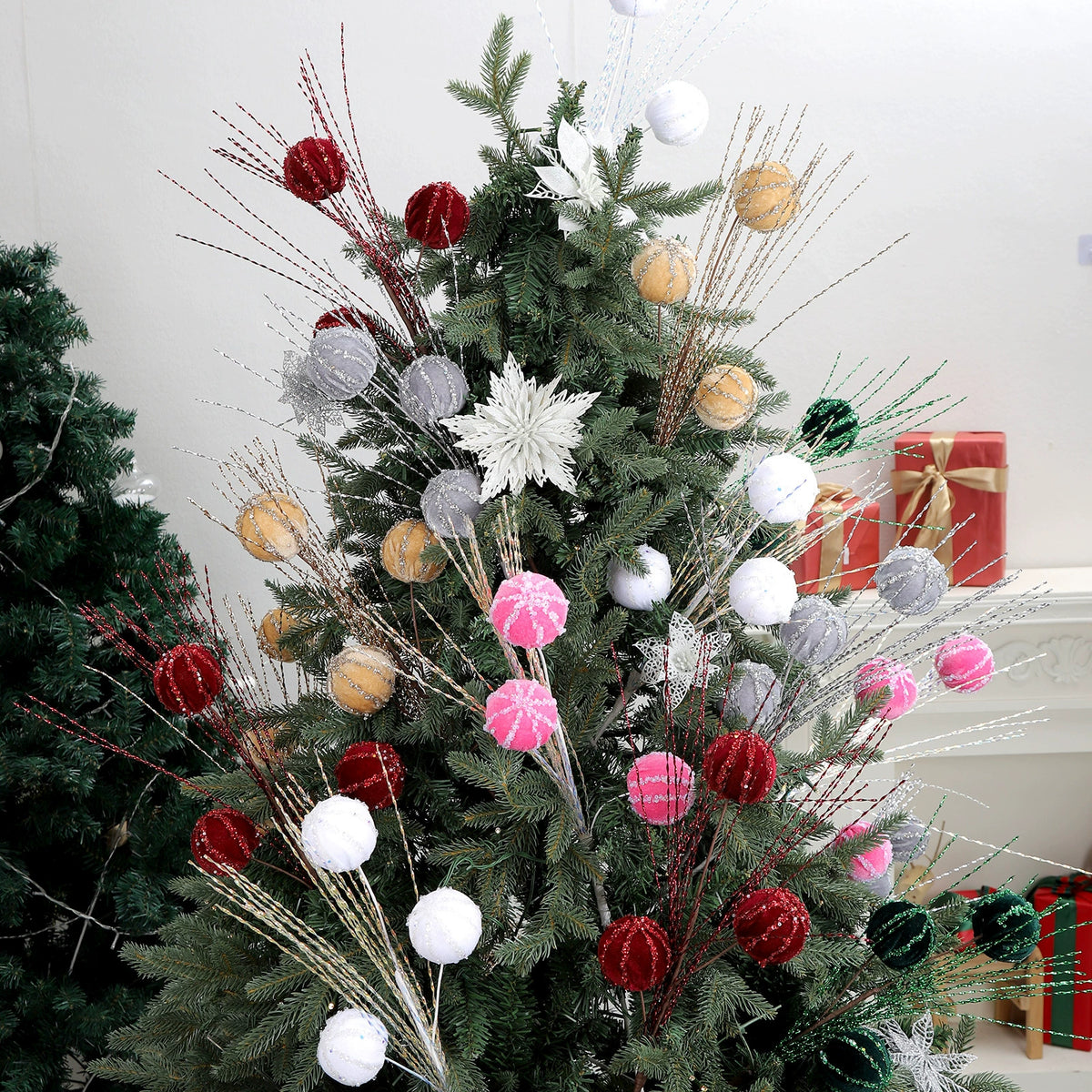 Set de 5 ramas decorativas navideñas con bolas rojas, 69 cm, decoración realista para árbol de Navidad, centro de mesa y adornos festivos
