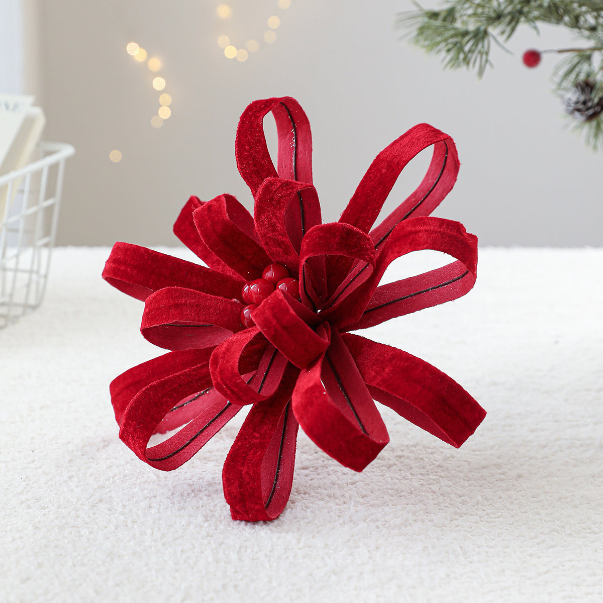 Adorno Navideño de Poinsettia Artificial con Cinta y Bayas Rojas - 25 cm - Decoración Festiva de Alta Gama para Hogar y Eventos