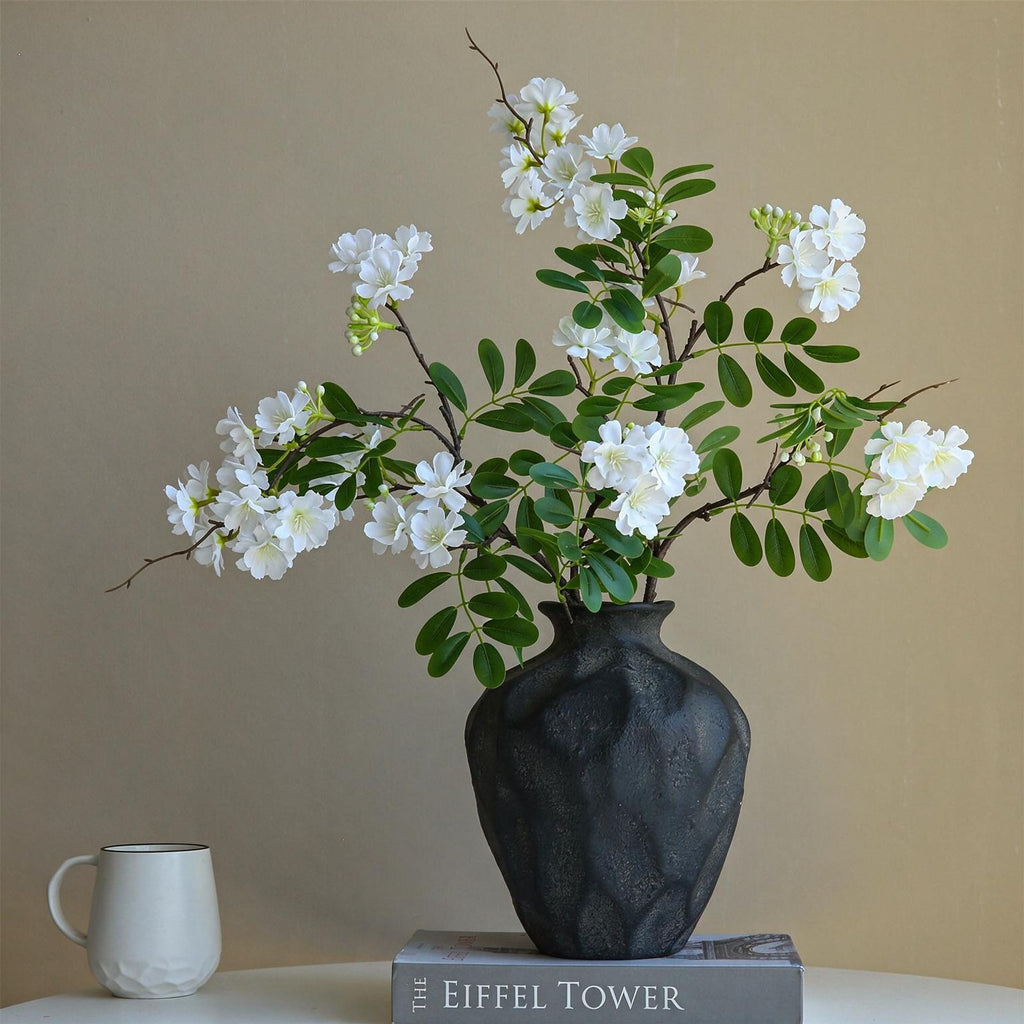 Flores artificiales de gardenia, tallo único con 30 flores, 74 cm, tejido de seda, decoración moderna para interiores