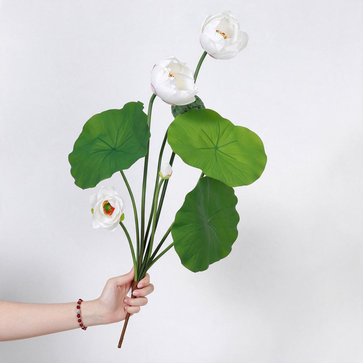 Ramo de Flor de Loto Artificial con 3 Flores, Hojas y Vaina, PU, 65 cm para Salón, Té y Boda