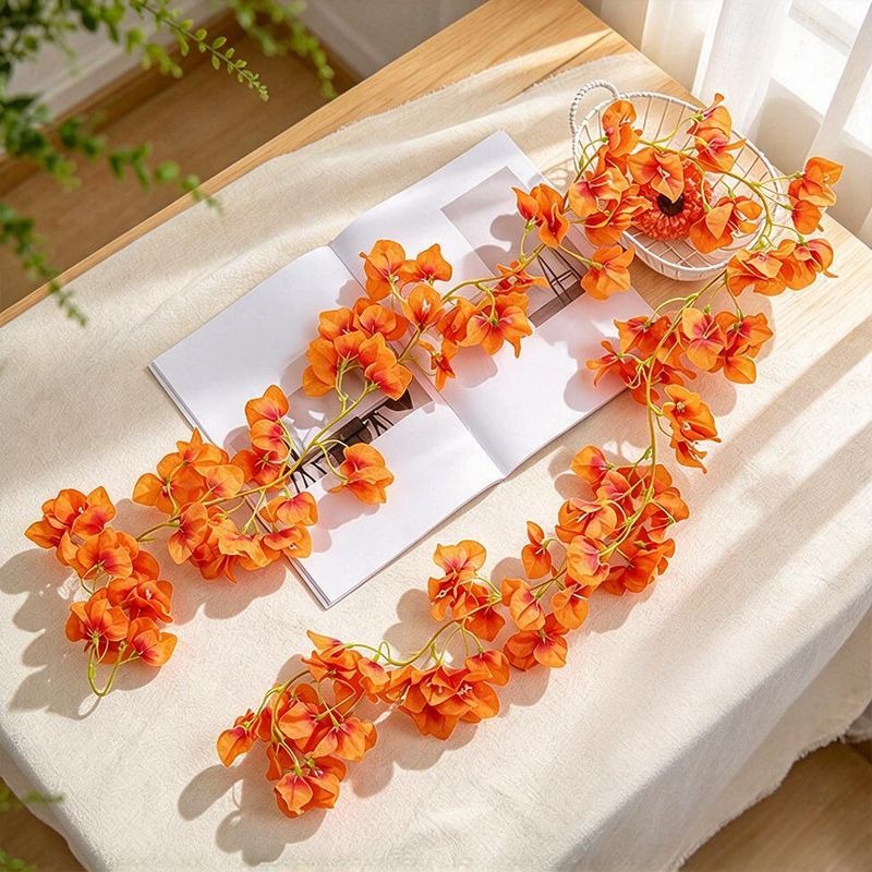 Guirnalda de Buganvilla Artificial Colgante, Enredadera de Plástico con 135 Flores, para Interior, Bodas y Escaparates