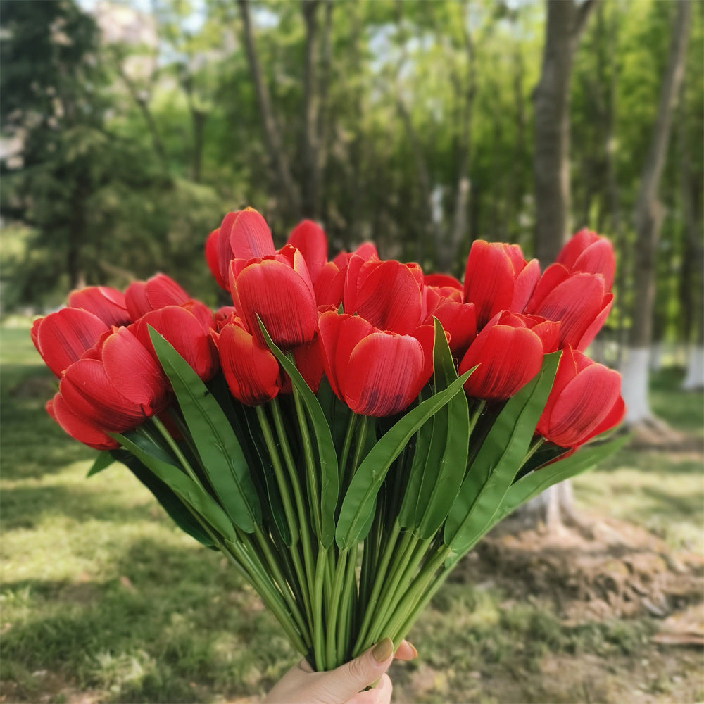 Tulipanes artificiales con resistencia a los rayos UV de 17" para jardín, balcón y terraza - Blanco 8 arbustos