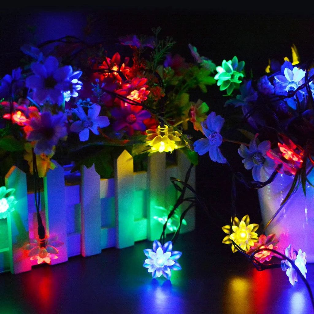 Lotos artificiales con resistencia a los rayos UV de 200" x 5" para jardín, balcón y terraza - 7 m/22.9 ft Warm lights