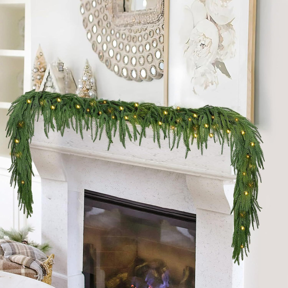 Guirnalda Artificial de Pino Norfolk con Luces, Pack de 3 Ramas Colgantes de Plástico, Decoración de Navidad y Hogar