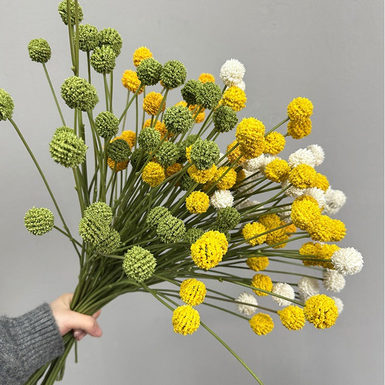 Ramo de Bolas Doradas Artificial, 4 Cabezas Plástico, Flor Decorativa para Salón, Oficina y Escaparate