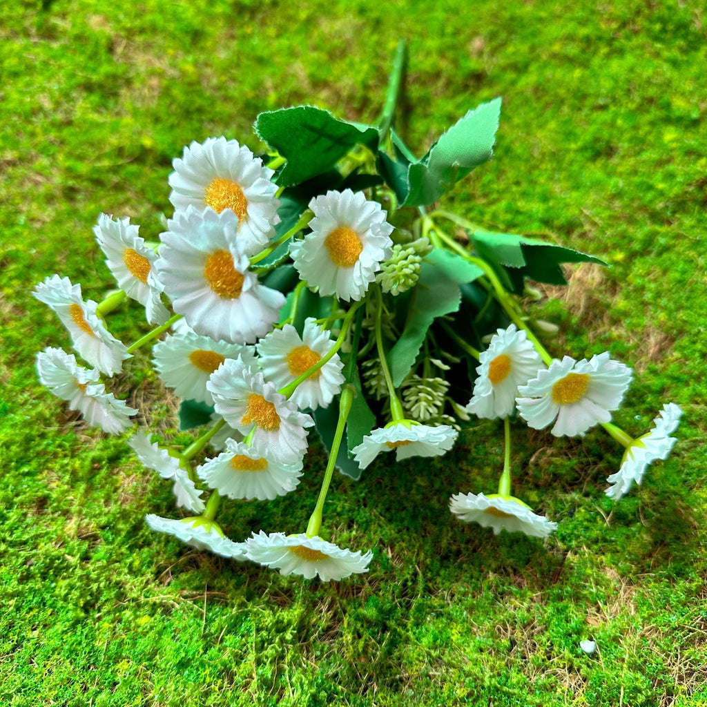 Ramo de Margaritas Artificiales Pequeñas, Mata Multicabeza Efecto Campestre, para Bodas, Hogar y Escaparates