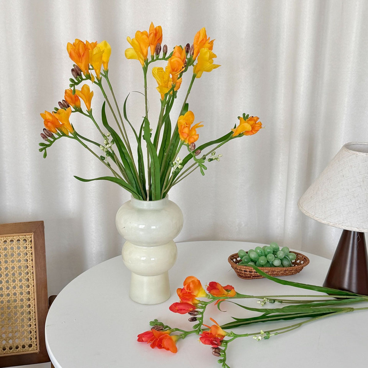 Arreglo floral de orquídea artificial, 6 flores, 60 cm, tejido de seda, decoración moderna para bodas, hogar y hoteles
