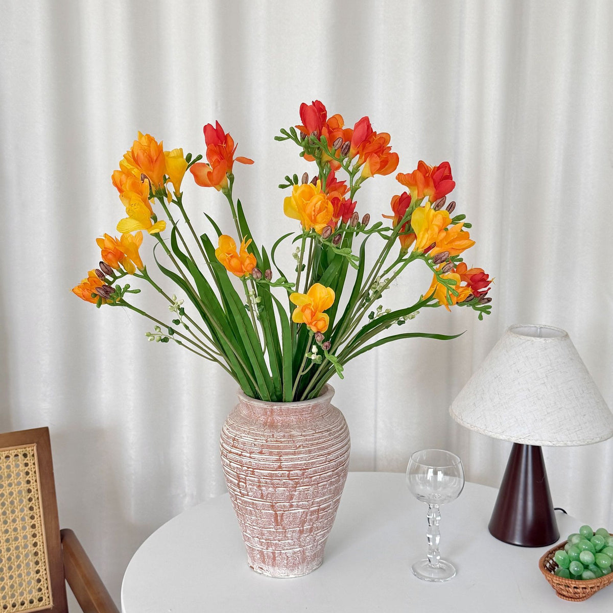 Arreglo floral de orquídea artificial, 6 flores, 60 cm, tejido de seda, decoración moderna para bodas, hogar y hoteles