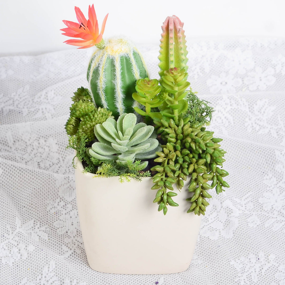 Planta artificial en maceta para decoración de interiores