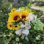 Flores artificiales para cementerio con resistencia a los rayos UV de 15" x 9" para jardín, balcón y terraza - Blanco/amarillo