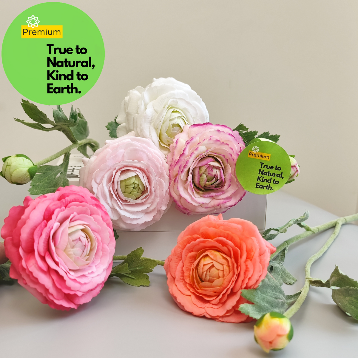 Ranúnculos artificiales con tacto real de 18" x 6" para bodas y eventos - Blanco/verde