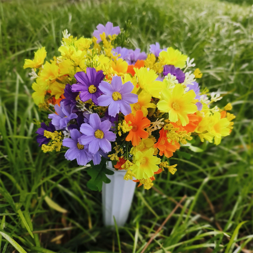Flores artificiales para cementerio con resistencia a los rayos UV de 15" x 10" para jardín, balcón y terraza - Morado-amarillo