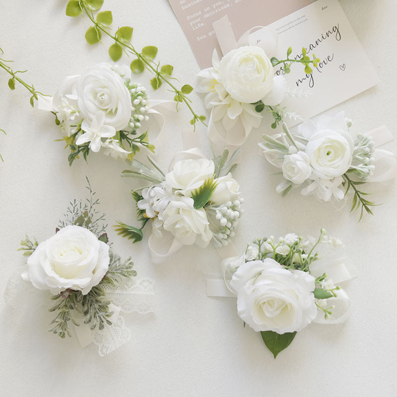 Rosas artificiales con resistencia a los rayos UV de 6" x 5" para jardín, balcón y terraza - B/boutonniere
